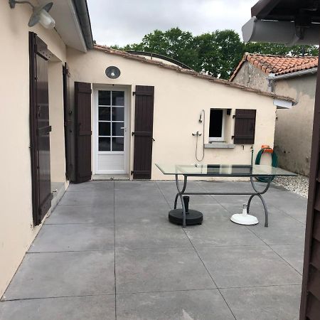 Saint Vivien De Medoc: Jolie Maison Medocaine Exterior foto